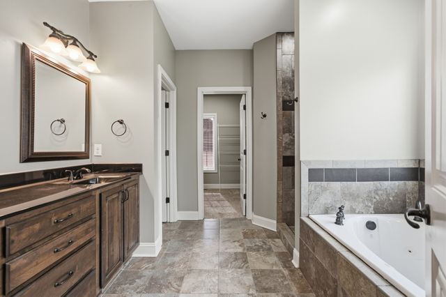 145 Covey Rise Cir, Clarksville, TN 37043