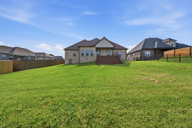 145 Covey Rise Cir, Clarksville, TN 37043