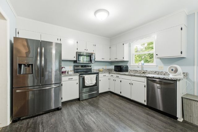 5871 Stonewall Drive, Harrison, TN 37341