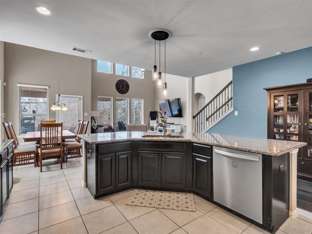 2704 Oxbow Bluff, Pearland, TX 77581