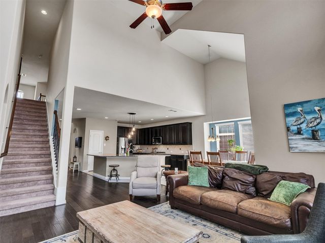 2704 Oxbow Bluff, Pearland, TX 77581