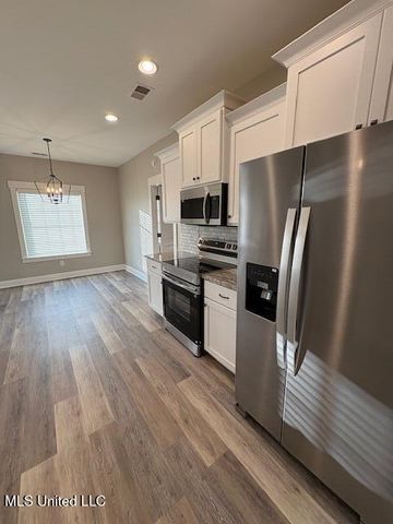 1123 Peggy Cove, Hernando, MS 38632