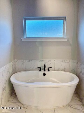 1123 Peggy Cove, Hernando, MS 38632