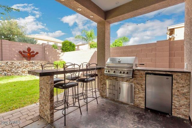 2244 W Spur Drive, Phoenix, AZ 85085