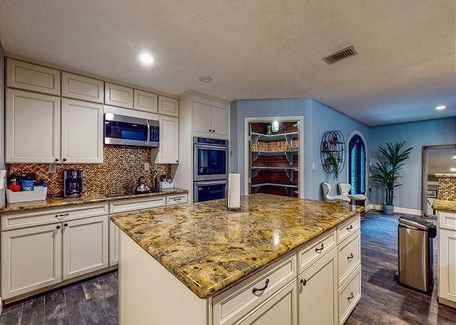 3420 Mission Viejo Street, Baytown, TX 77521