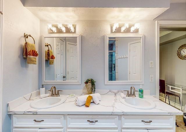 3420 Mission Viejo Street, Baytown, TX 77521