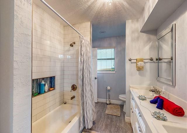 3420 Mission Viejo Street, Baytown, TX 77521