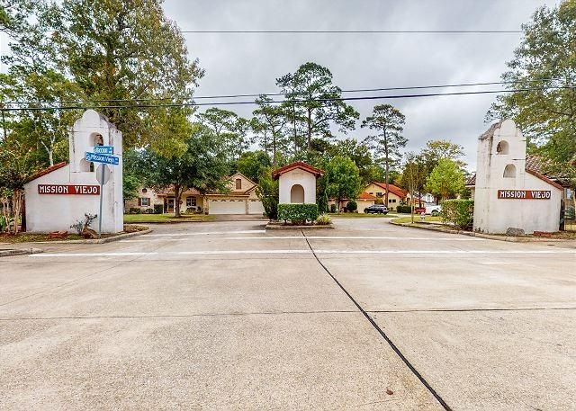 3420 Mission Viejo Street, Baytown, TX 77521