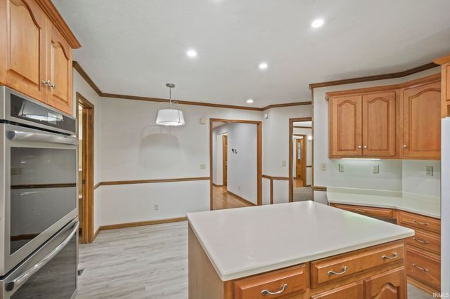 3723 Capilano Drive, West Lafayette, IN 47906