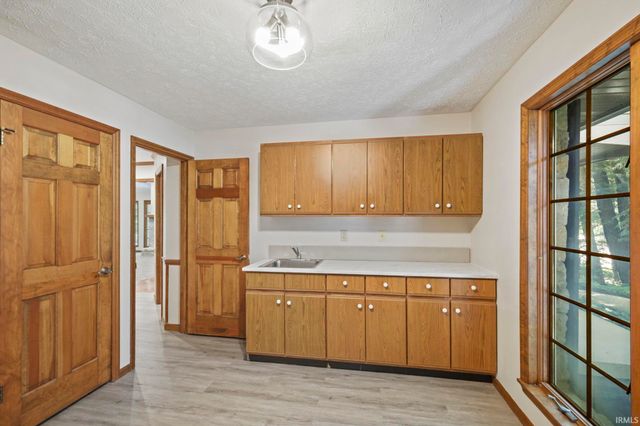3723 Capilano Drive, West Lafayette, IN 47906