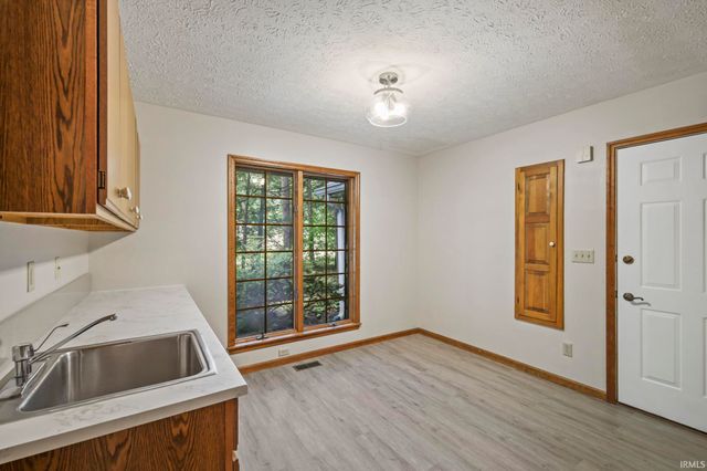 3723 Capilano Drive, West Lafayette, IN 47906
