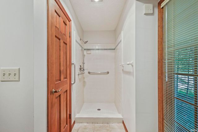 3723 Capilano Drive, West Lafayette, IN 47906