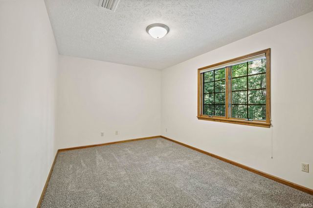 3723 Capilano Drive, West Lafayette, IN 47906