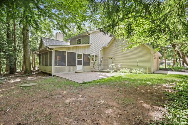 3723 Capilano Drive, West Lafayette, IN 47906