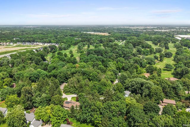 3723 Capilano Drive, West Lafayette, IN 47906