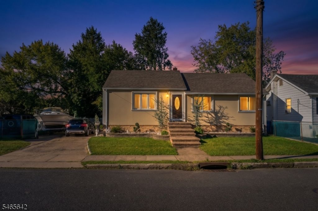 23 Radcliffe St, South River Boro, NJ 08882 — exterior