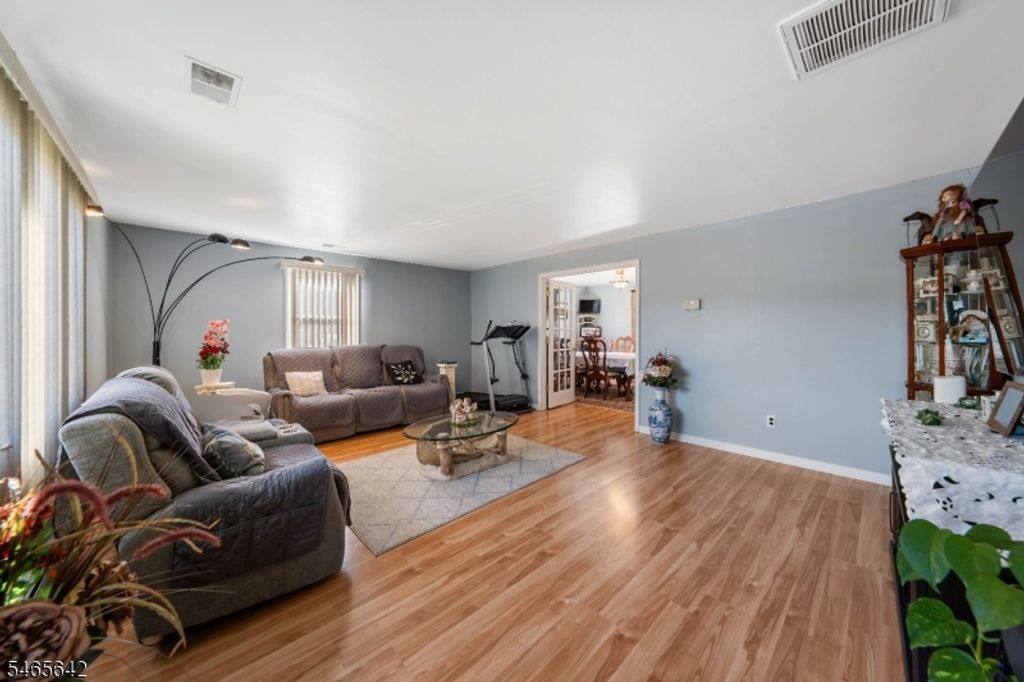 23 Radcliffe St, South River Boro, NJ 08882 — photo 2