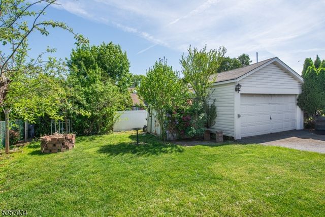 32 Martin Ave, Clifton City, NJ 07012