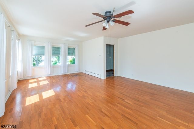 32 Martin Ave, Clifton City, NJ 07012