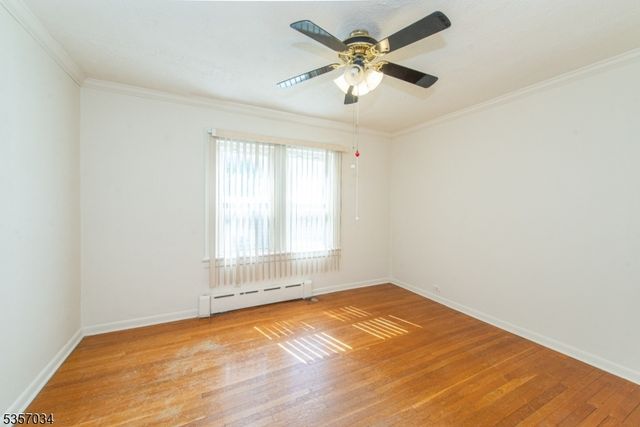32 Martin Ave, Clifton City, NJ 07012