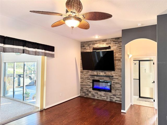 25501 MAUREPAS LANE, Leesburg, FL 34748