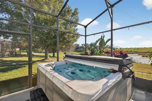 25501 MAUREPAS LANE, Leesburg, FL 34748