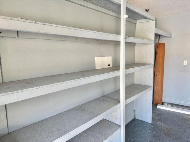 25501 MAUREPAS LANE, Leesburg, FL 34748