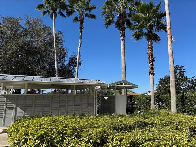 25501 MAUREPAS LANE, Leesburg, FL 34748