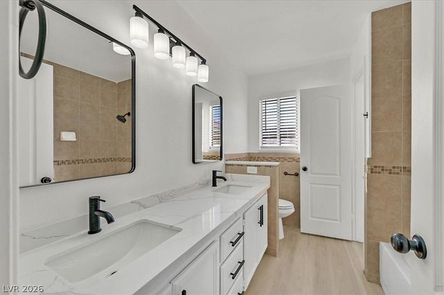 6078 Autumn Rose Way, Las Vegas, NV 89142