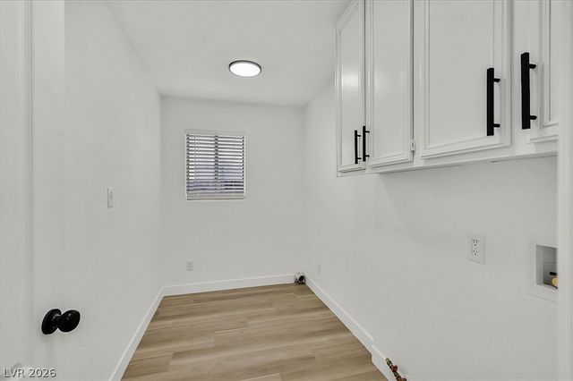 6078 Autumn Rose Way, Las Vegas, NV 89142