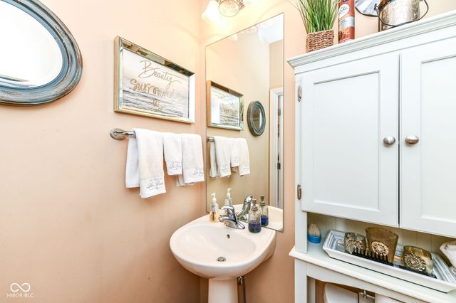 11765 Harvard Lane, Carmel, IN 46032