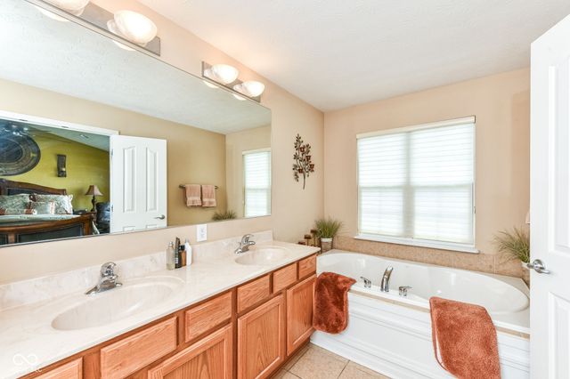 11765 Harvard Lane, Carmel, IN 46032