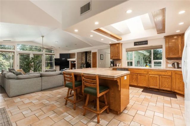 6657 Deer Park, Midpines, CA 95345