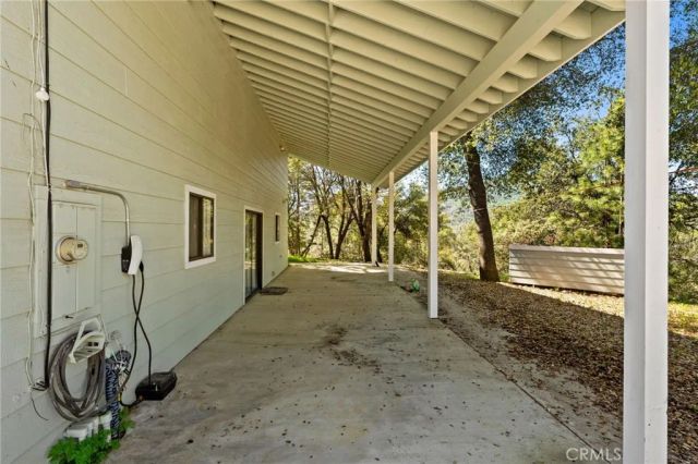 6657 Deer Park, Midpines, CA 95345