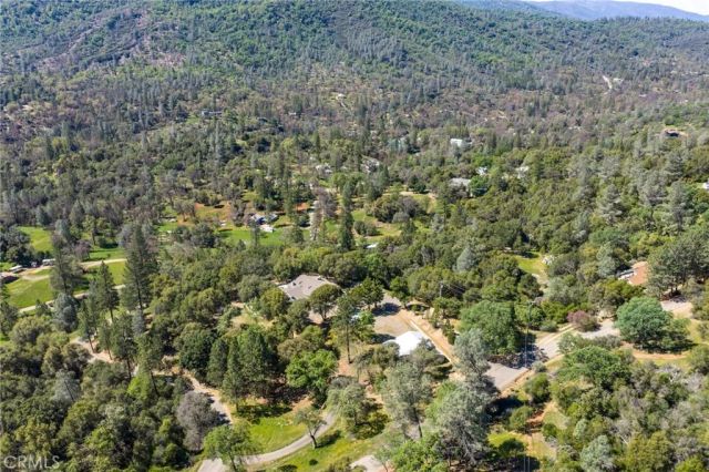 6657 Deer Park, Midpines, CA 95345