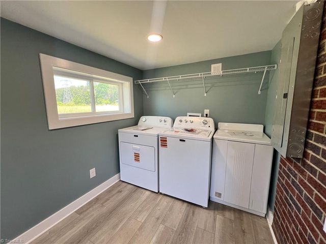 6337 US Highway 21, Jonesville, NC 28642