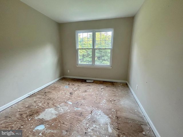 6 HARRELL AVE, Williamstown, NJ 08094