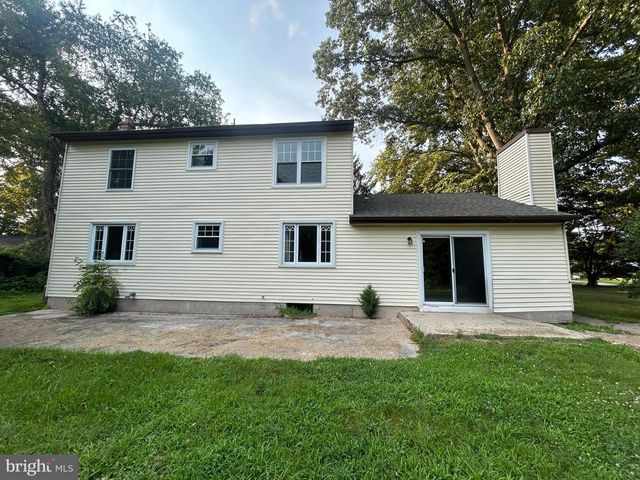 6 HARRELL AVE, Williamstown, NJ 08094