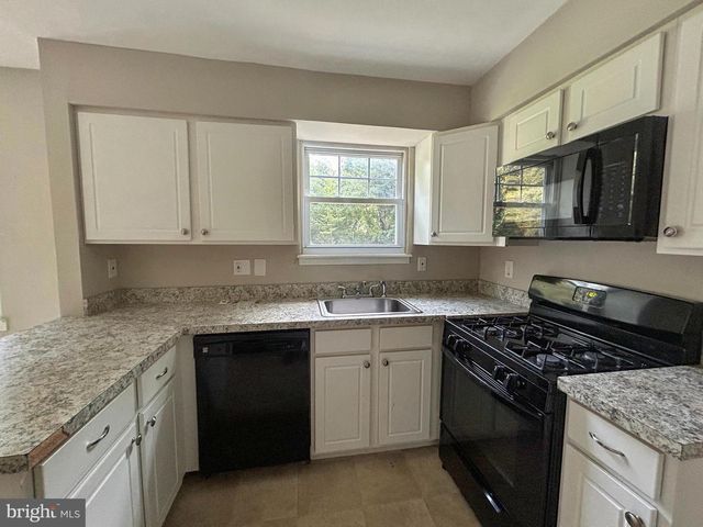 6 HARRELL AVE, Williamstown, NJ 08094