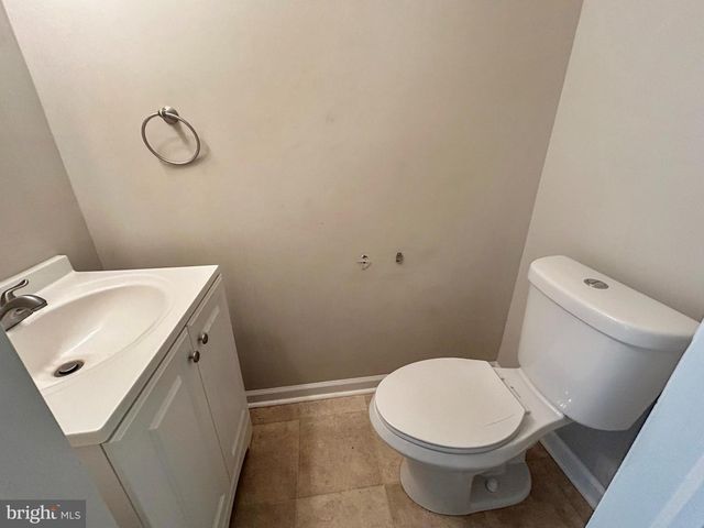 6 HARRELL AVE, Williamstown, NJ 08094