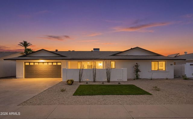 19430 N WILLOWCREEK Circle, Sun City, AZ 85373