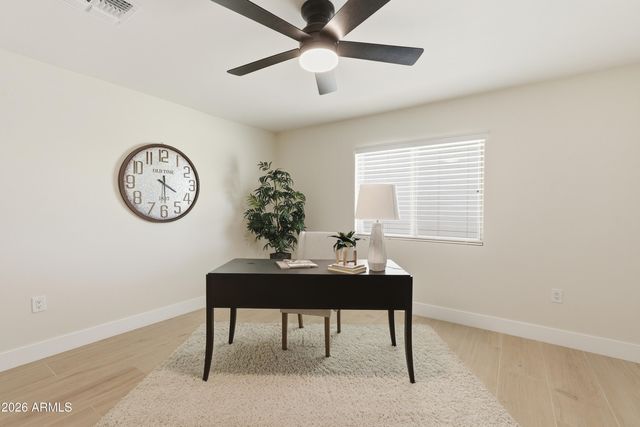 19430 N WILLOWCREEK Circle, Sun City, AZ 85373