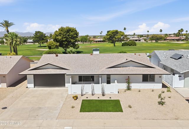19430 N WILLOWCREEK Circle, Sun City, AZ 85373