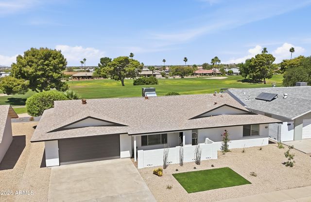 19430 N WILLOWCREEK Circle, Sun City, AZ 85373