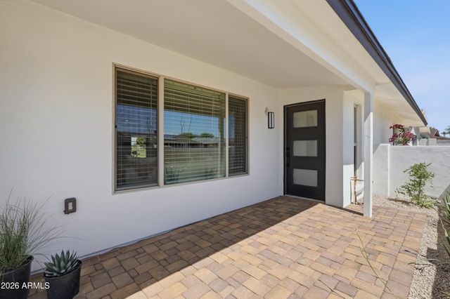 19430 N WILLOWCREEK Circle, Sun City, AZ 85373