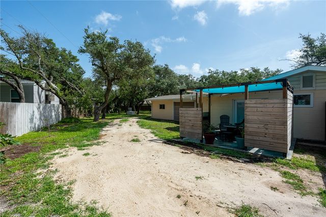 1901 FM 3036, Rockport, TX 78382
