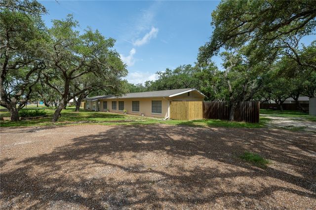 1901 FM 3036, Rockport, TX 78382
