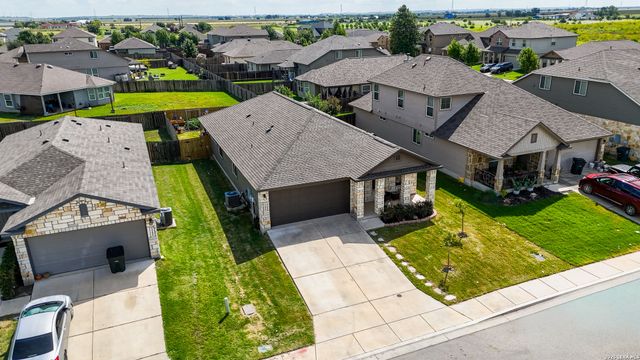 2299 Clover, New Braunfels, TX 78130