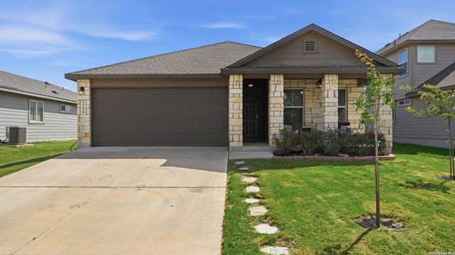 2299 Clover, New Braunfels, TX 78130