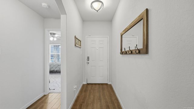 2299 Clover, New Braunfels, TX 78130
